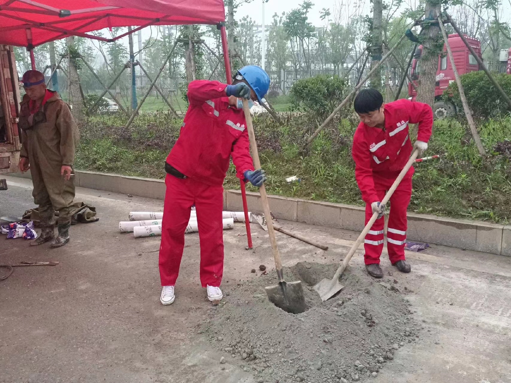 榆社管道疏通哪家好】及时进行市政管道清淤
